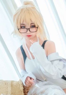 美女精品视频在线_4K高清电影在线