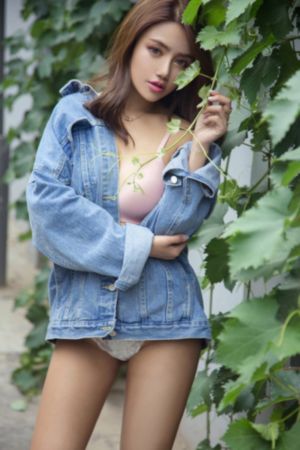 自拍偷拍视频美乳第三页_蓝光影视在线观看