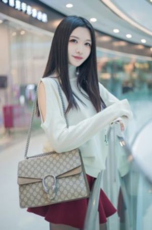 我扒妺妺内裤扒下光屁股_超清电影免费在线