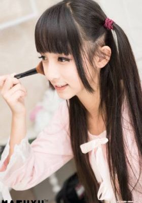 日韩免费自拍2_720影视在线观看