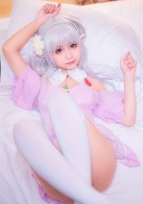 精品无码av新疆_在线影院观看