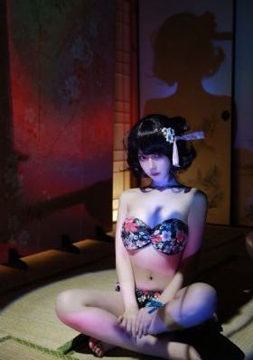 秋霞7777鲁丝伊人久久影院_1080P在线播放